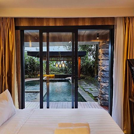 Villa 4-Br Klub Bunga No 4 Batu Malang Buitenkant foto