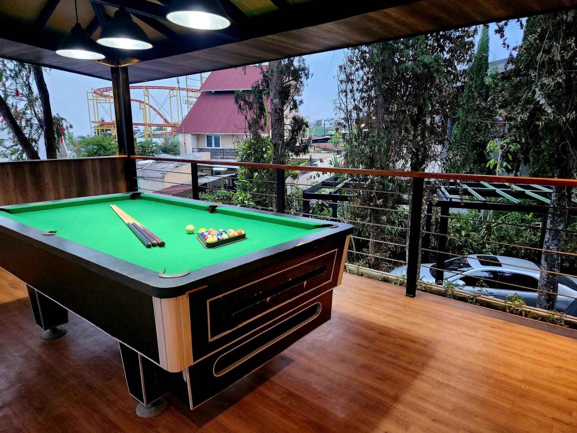 Villa 4-Br Klub Bunga No 4 Batu Malang Buitenkant foto